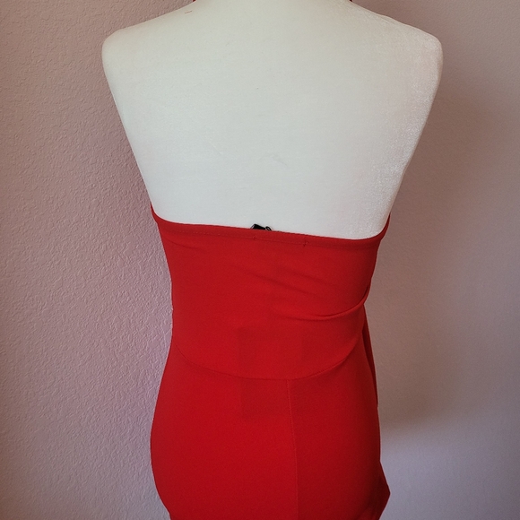 pretty little thing red romper - Picture 2 of 5